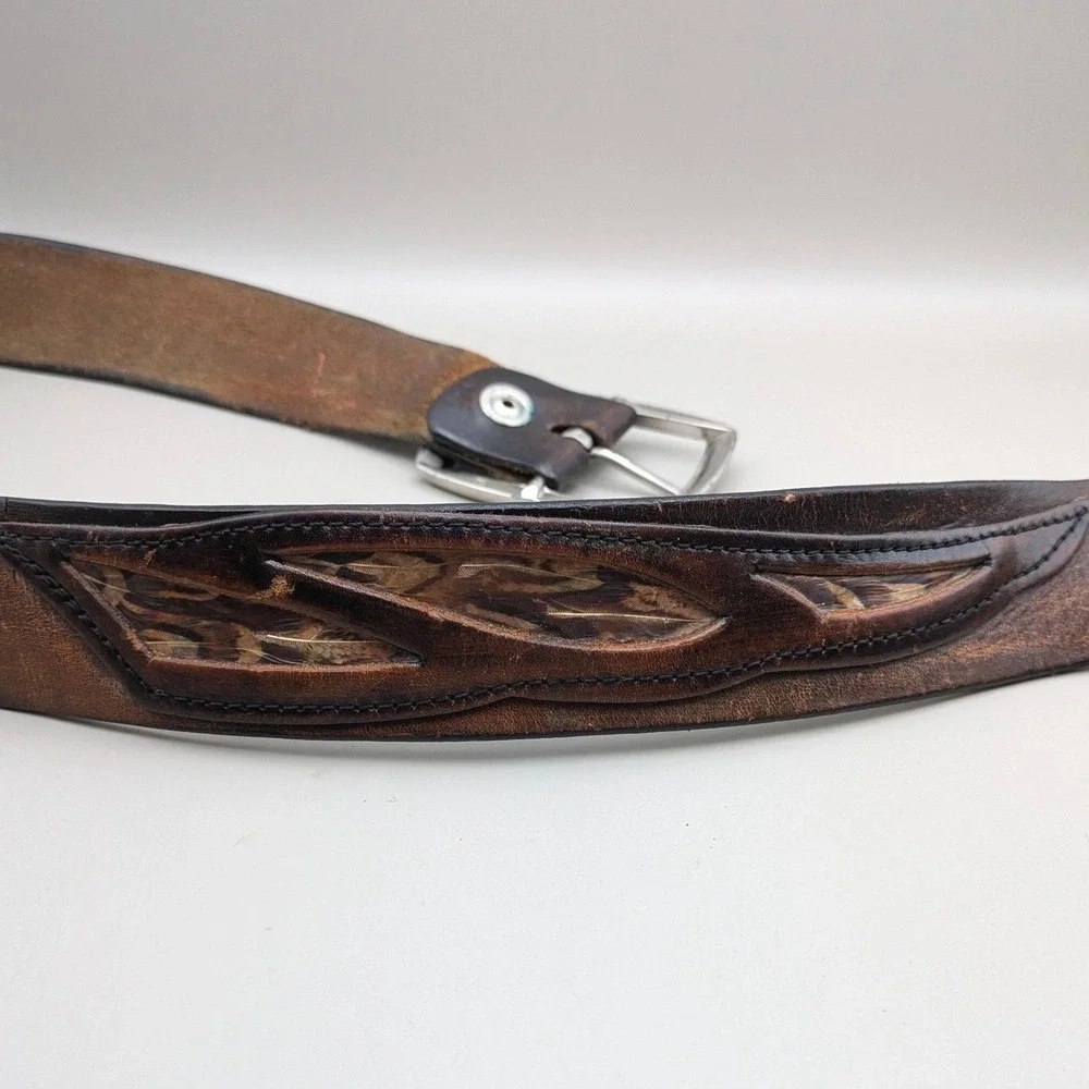 Vintage Indian Motorcycle Tooled Leather Belt Feather Buffalo Nickel Concho Sz34